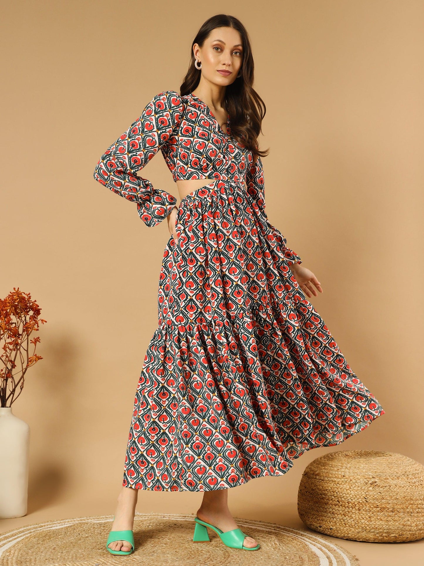 rhombus flowery v-neck long dress with back cut-out - snowera